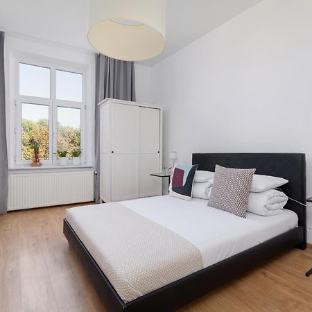 1-Bedroom Apartment - Dluga 65 Street Krakov Exteriér fotografie